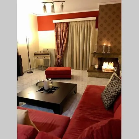 アパート Elina's Spacious In With Private Parking