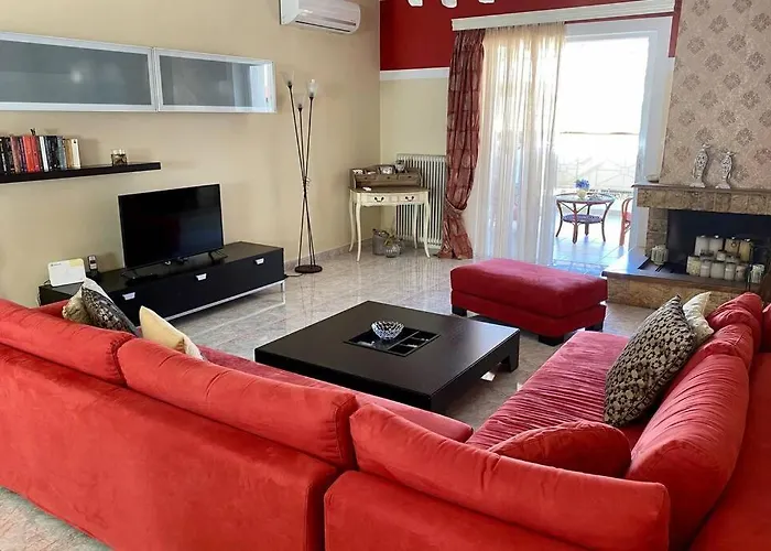 Elina's Spacious In With Private Parking شقة *