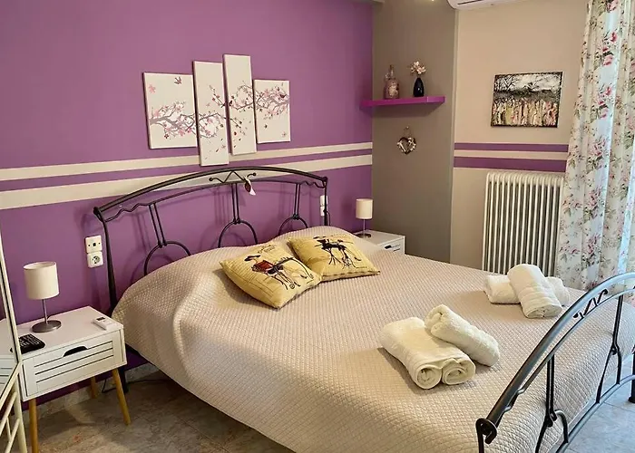 Апартаменты Elina's Spacious In With Private Parking Патра